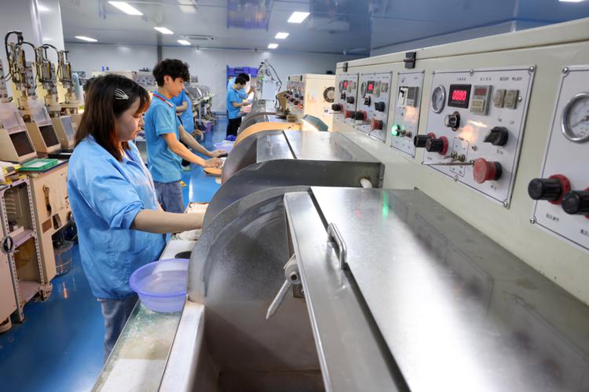 互联网时代的企业新航标——专业网站建设公司引领企业转型升级